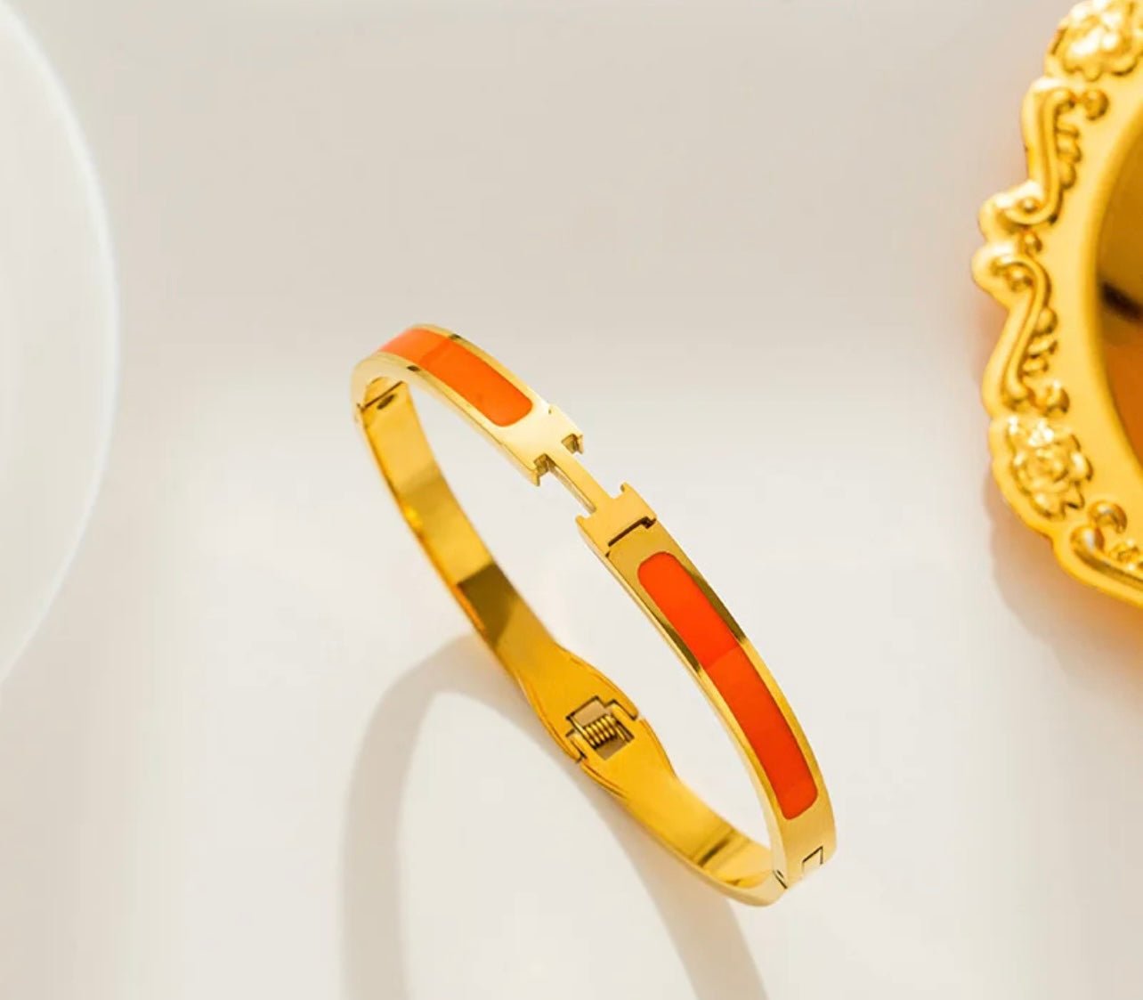 Bracelets Jonc Tendance (Acier inoxydable)